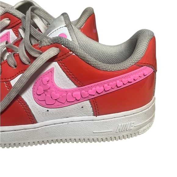 Nike Air Force 1 pink and red Valentine’s Day size 3 - Picture 3 of 13